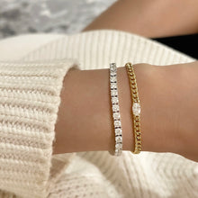 Load image into Gallery viewer, Diamond Curb Chain Gold Bracelet