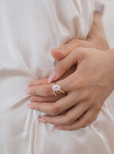 Load image into Gallery viewer, Riviera Perle Nuit Diamond Ring - aviadiamonds