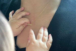 Mama Necklace